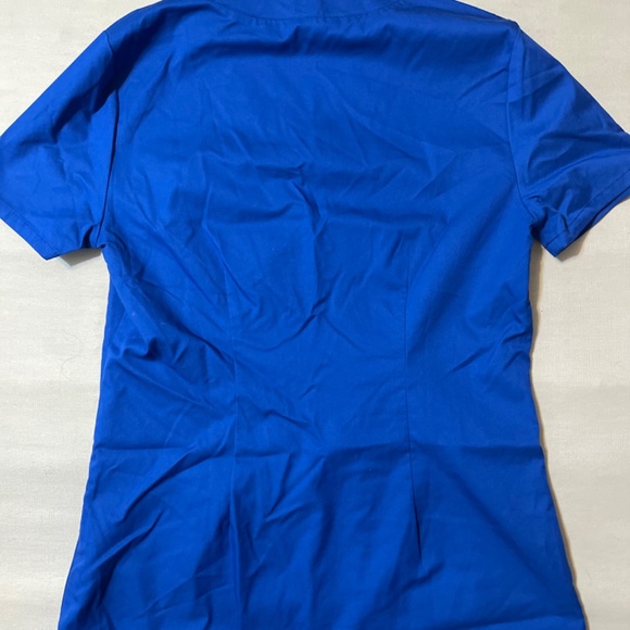 Scrub top - Picture 3 of 3
